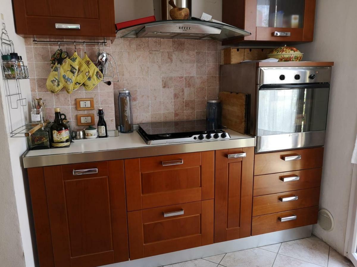Appartamento La Rondine Pesaro Bagian luar foto