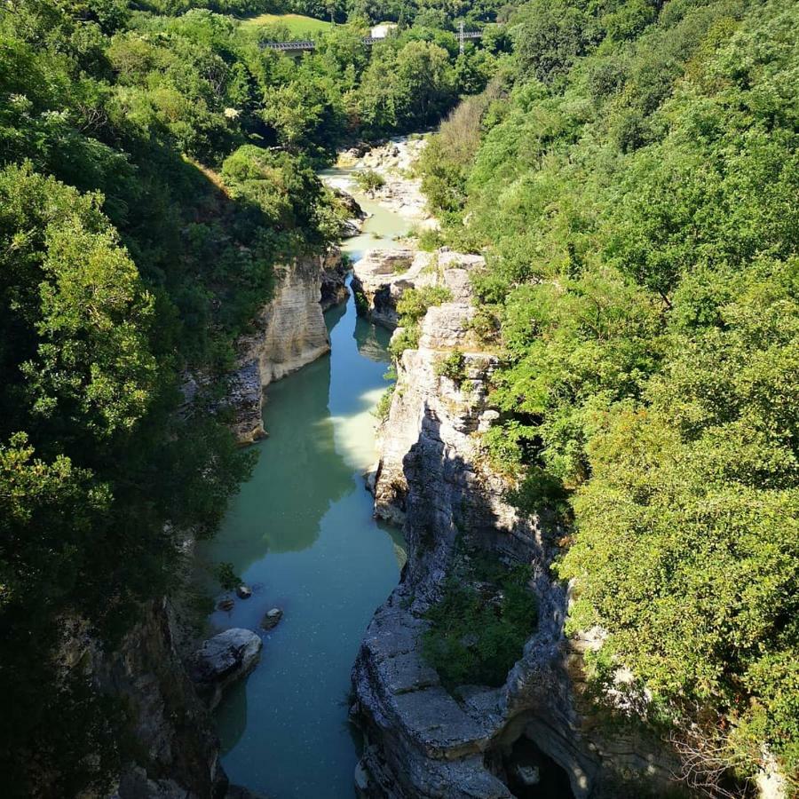 Appartamento La Rondine Pesaro Bagian luar foto